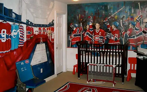 No ice hockey man cave